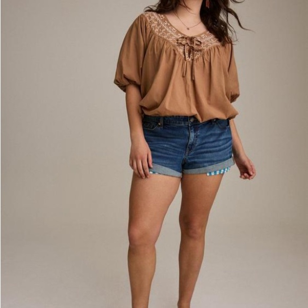Torrid Festi Bubble Top Tan Peasant Blouse with Embroidery